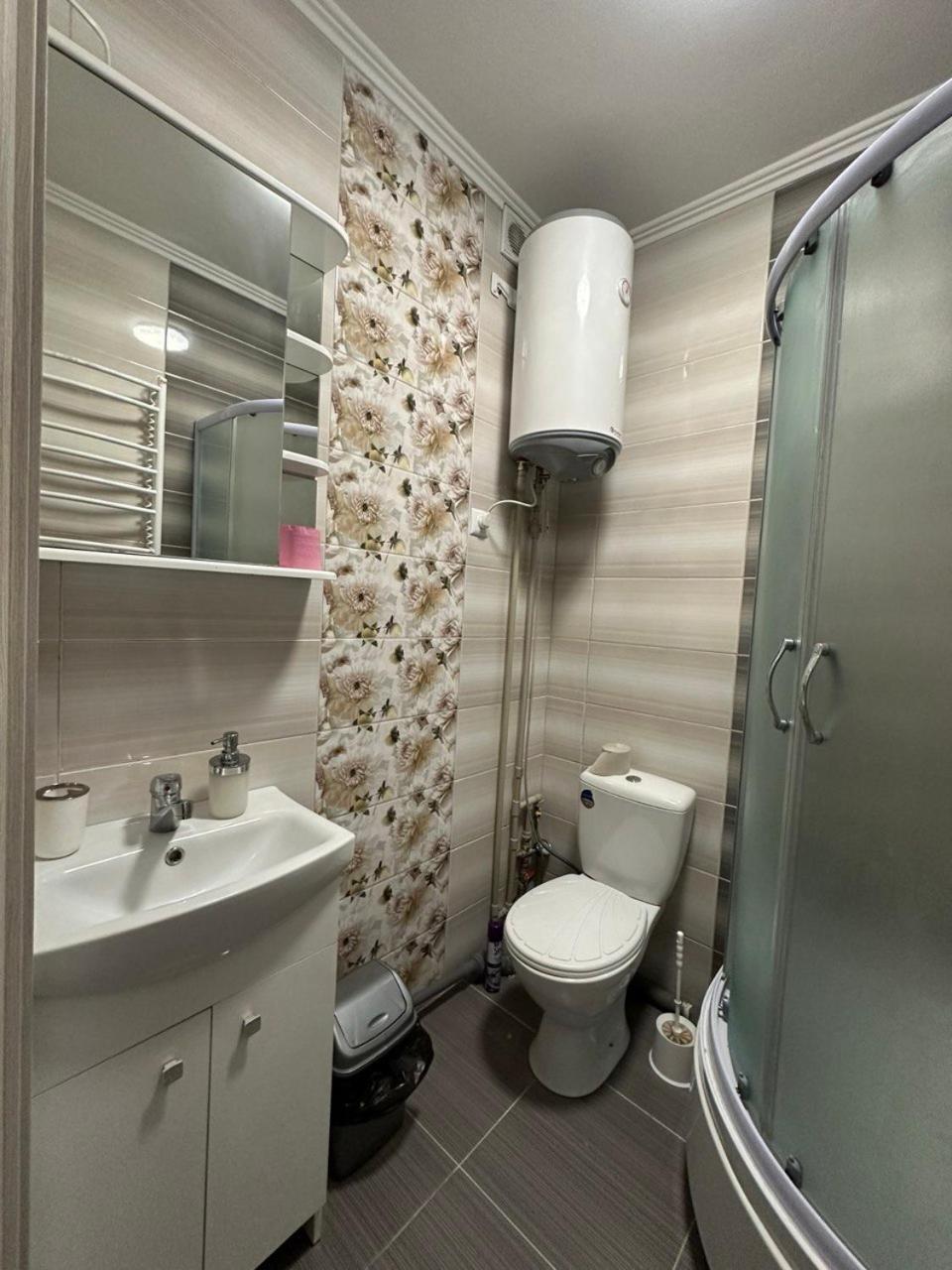 Prospekt Peremogu 10B Apartment Кропивницкий Екстериор снимка